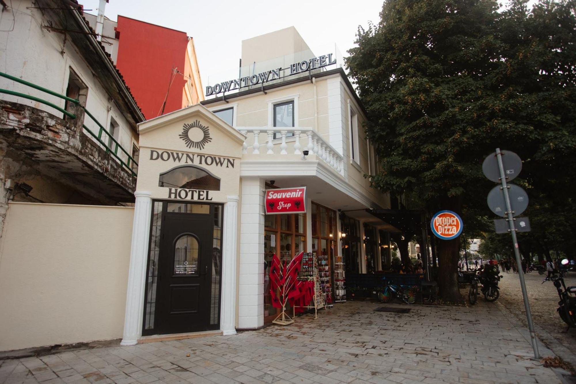 Downtown Hotel Shkodër Exteriör bild
